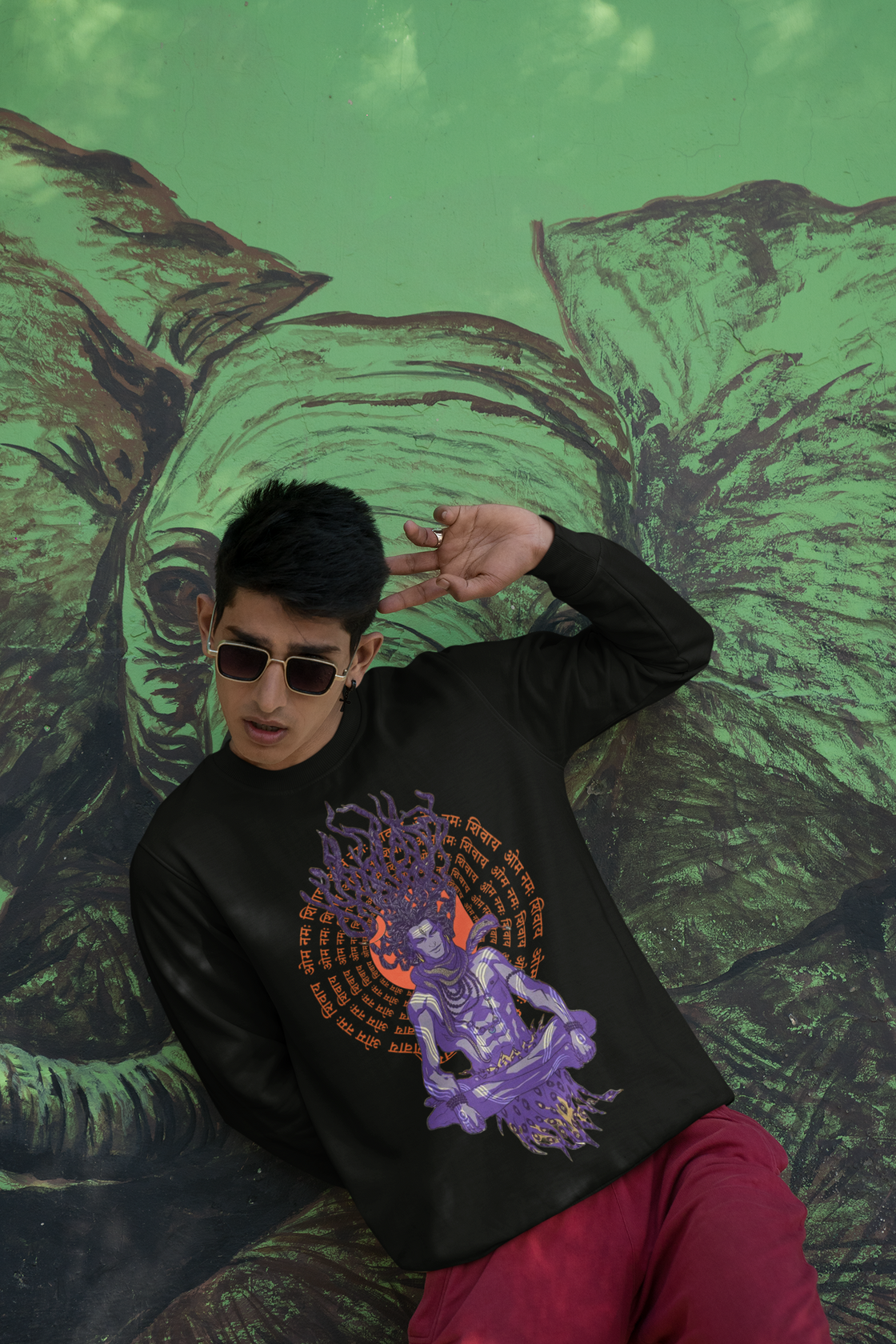 Men's Om Namah Shivaay Printed Black Sweatshirt